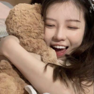 当他们认真编织时